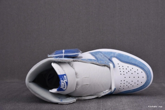 555088-402 Jordan Retro OG Royal 1 High Hyper 0604